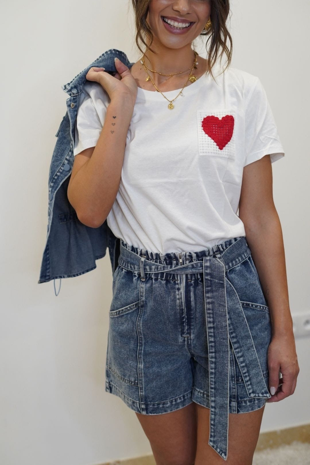 Short en jean zippé avec ceinture - bleu denim - Jad'Or la Mode- La mode au service-de-la-féminité