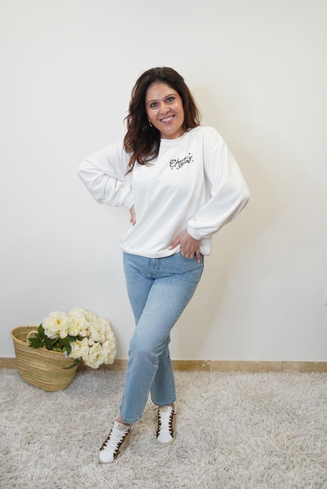 Sweat-shirt Cerises oversize, imprimé dos - Blanc - Jad'Or la Mode- La mode au service-de-la-féminité