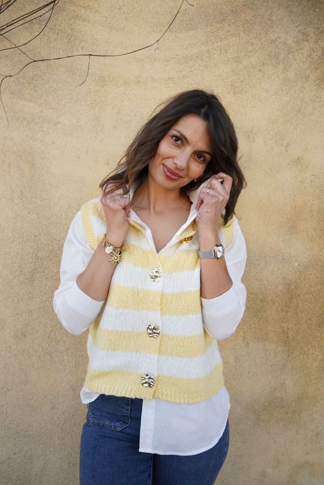 Gilet sans manches boutonné rayé jaune - Jad'Or la Mode- La mode au service-de-la-féminité