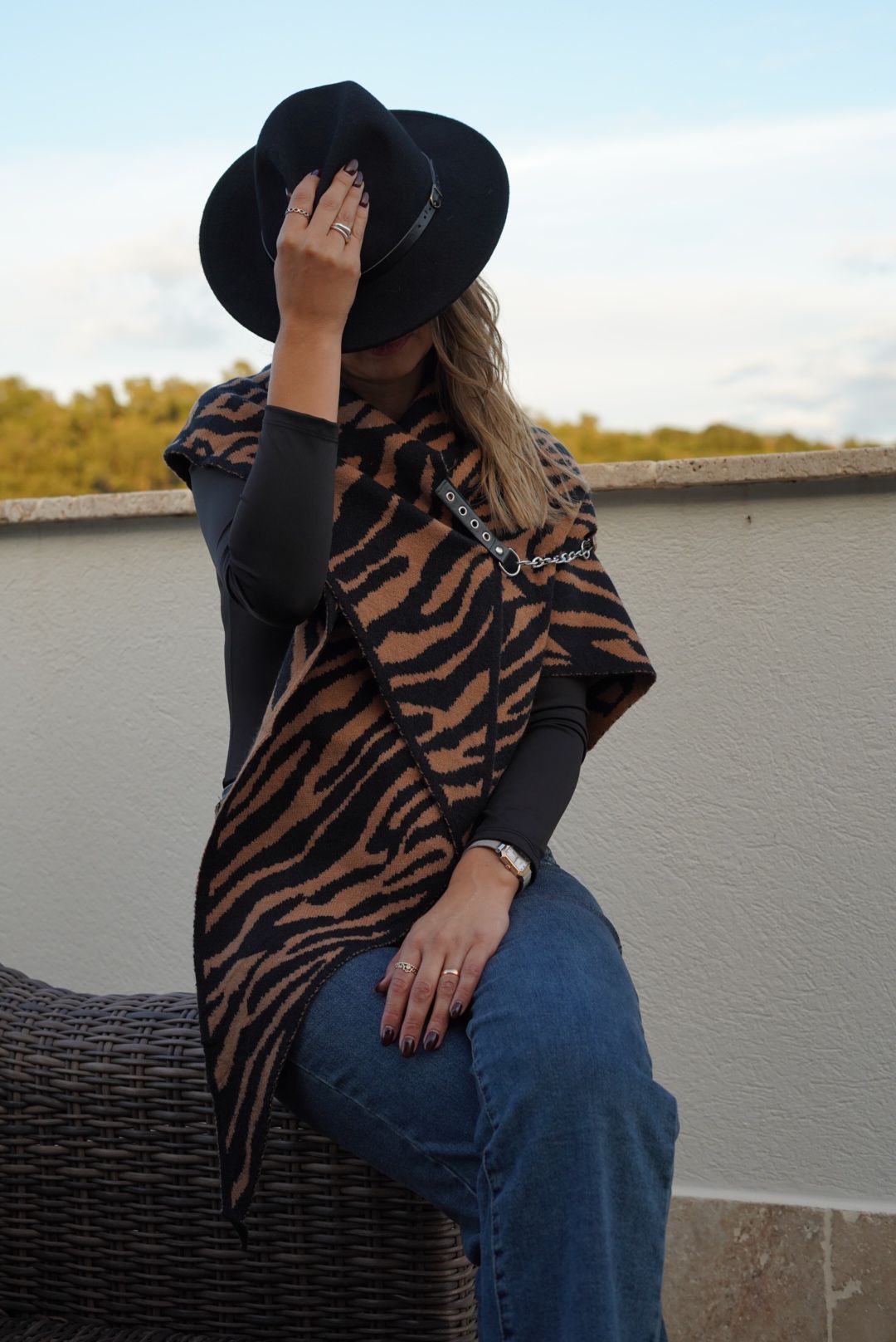 Écharpe avec crochets de fermeture