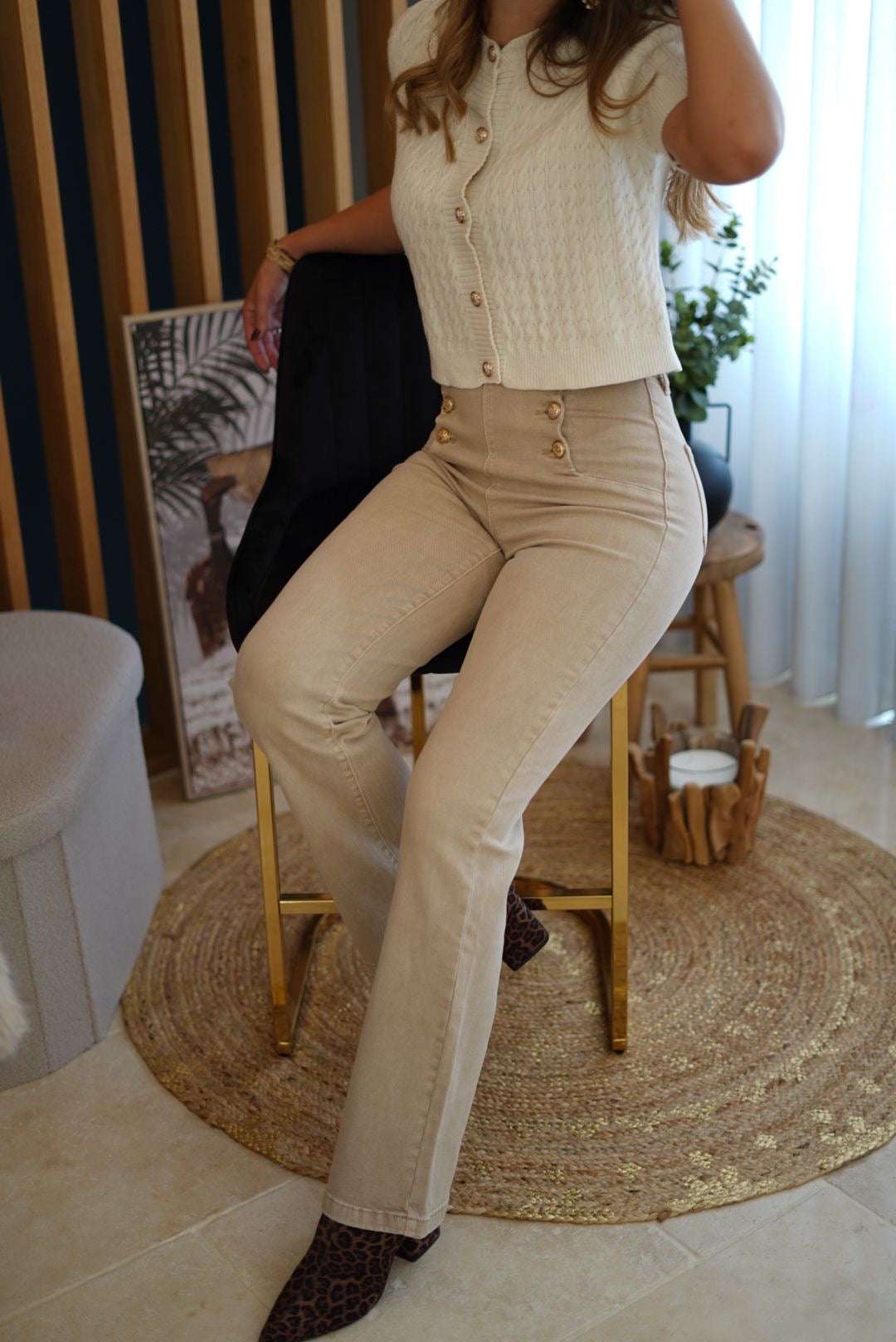 Jean flare beige - Jad'Or la Mode- La mode au service-de-la-féminité