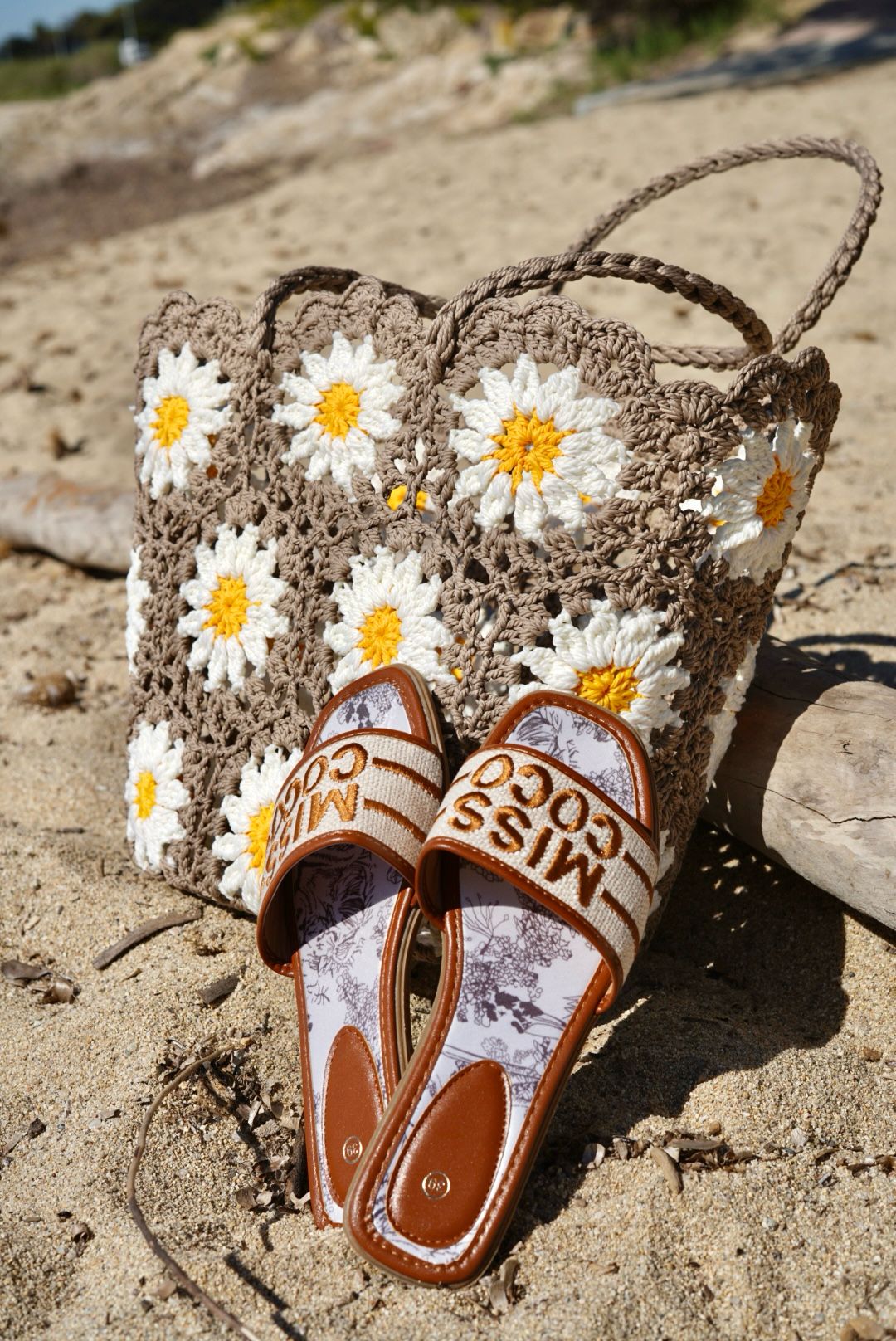 Sandales plates MISS COCO – Look estival tendance