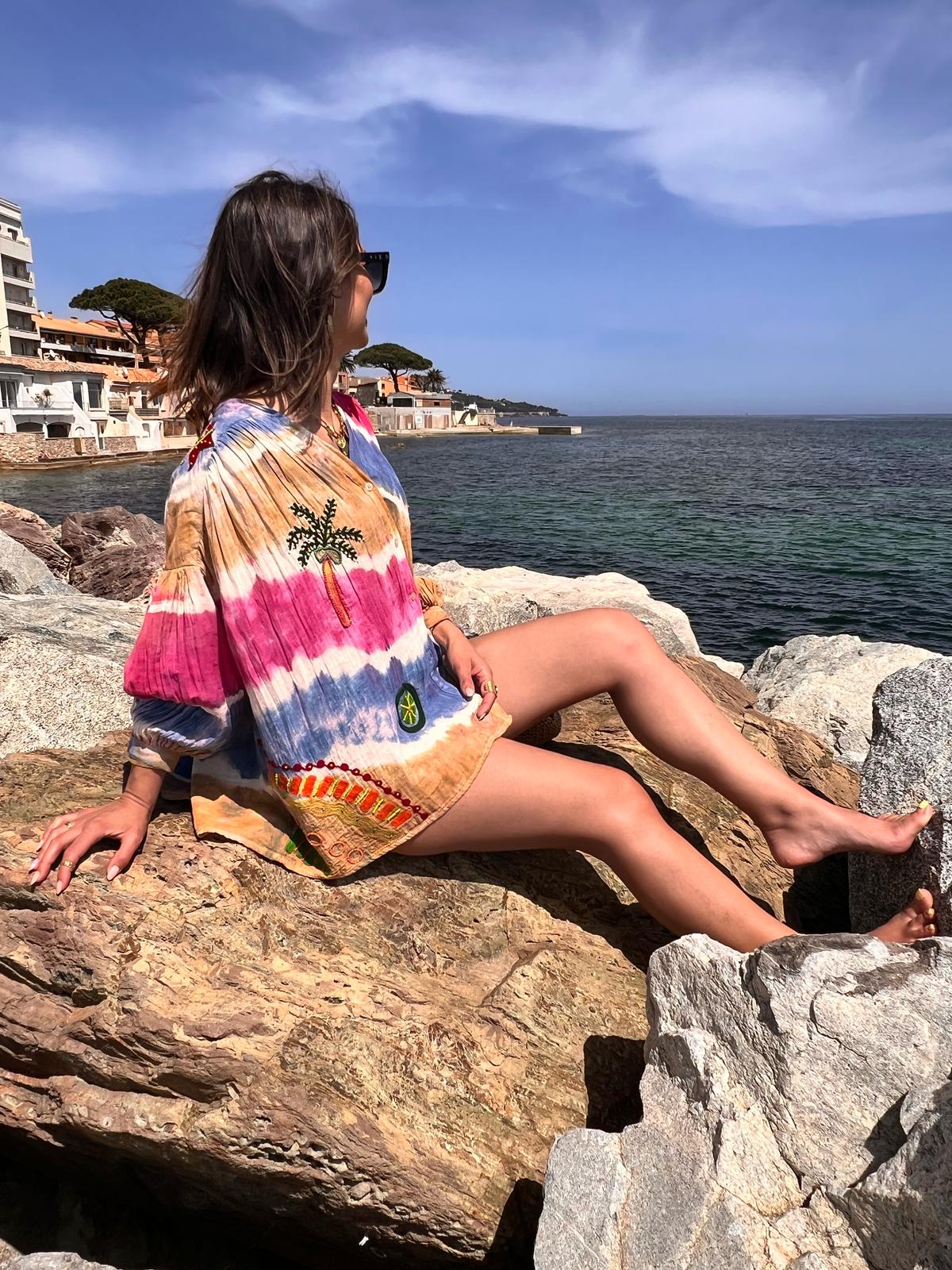 Chemise oversize The Corner – 100% coton brodé à la main