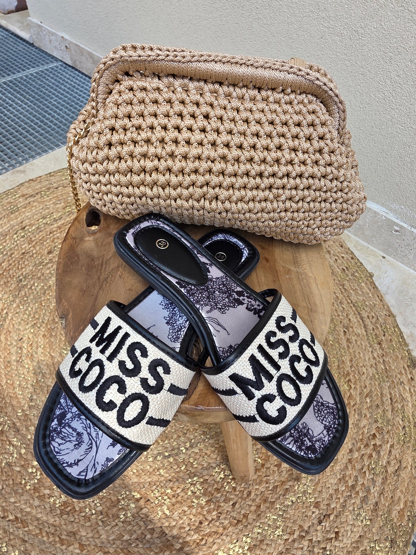 Sandales plates MISS COCO – Look estival tendance