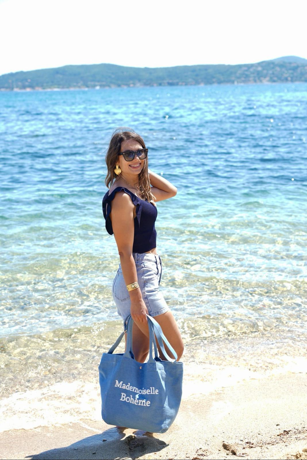 Top bleu côtelé à volants – Style bohème chic –
