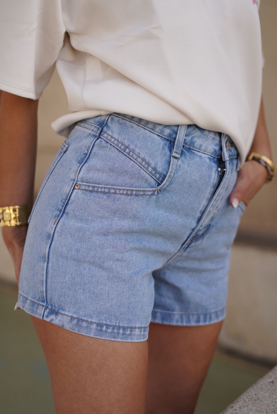 Short en Jean Claire - Jad'Or la Mode- La mode au service-de-la-féminité