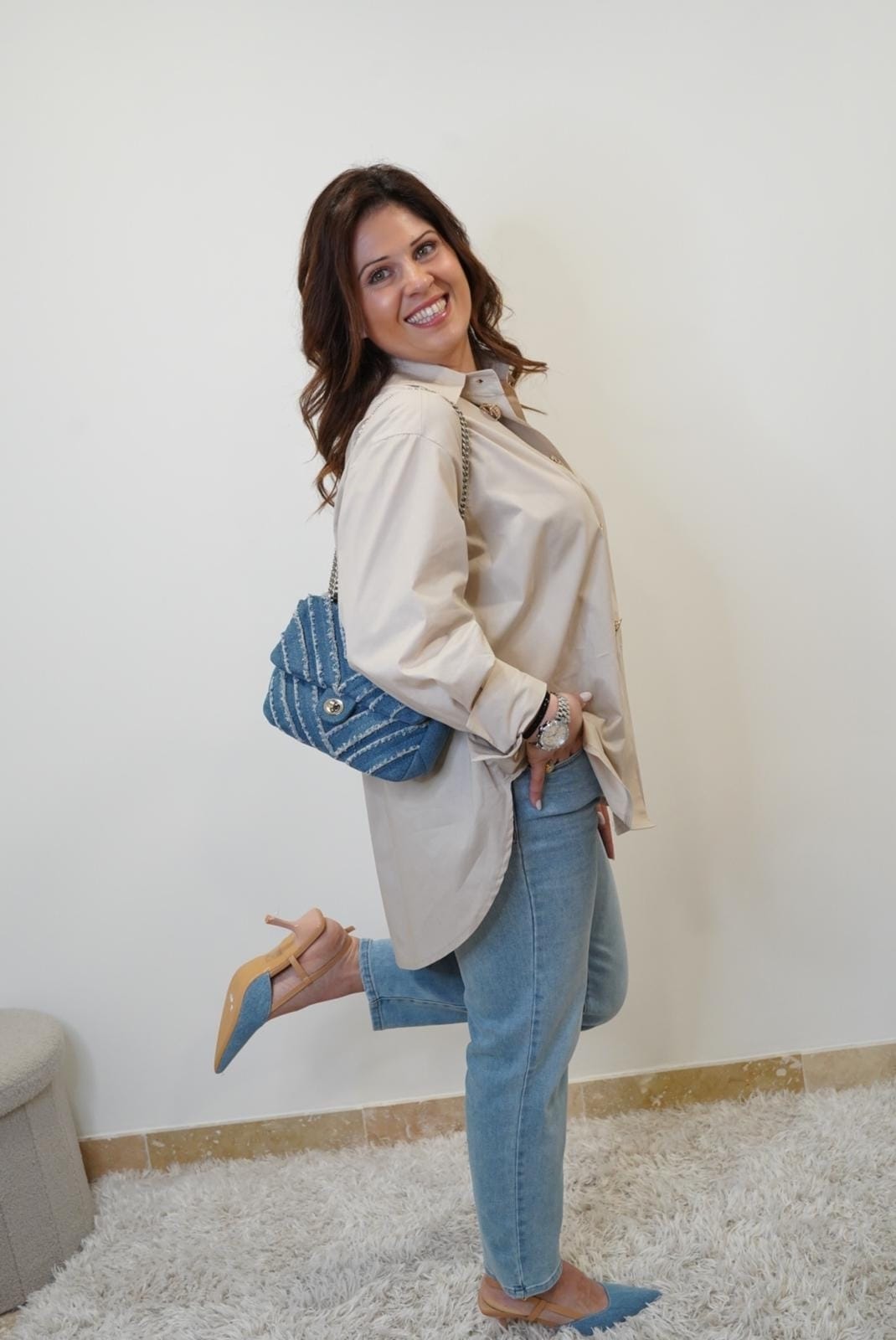 Chemise Daisy beige et Boutons Bijoux - Jad'Or la Mode- La mode au service-de-la-féminité