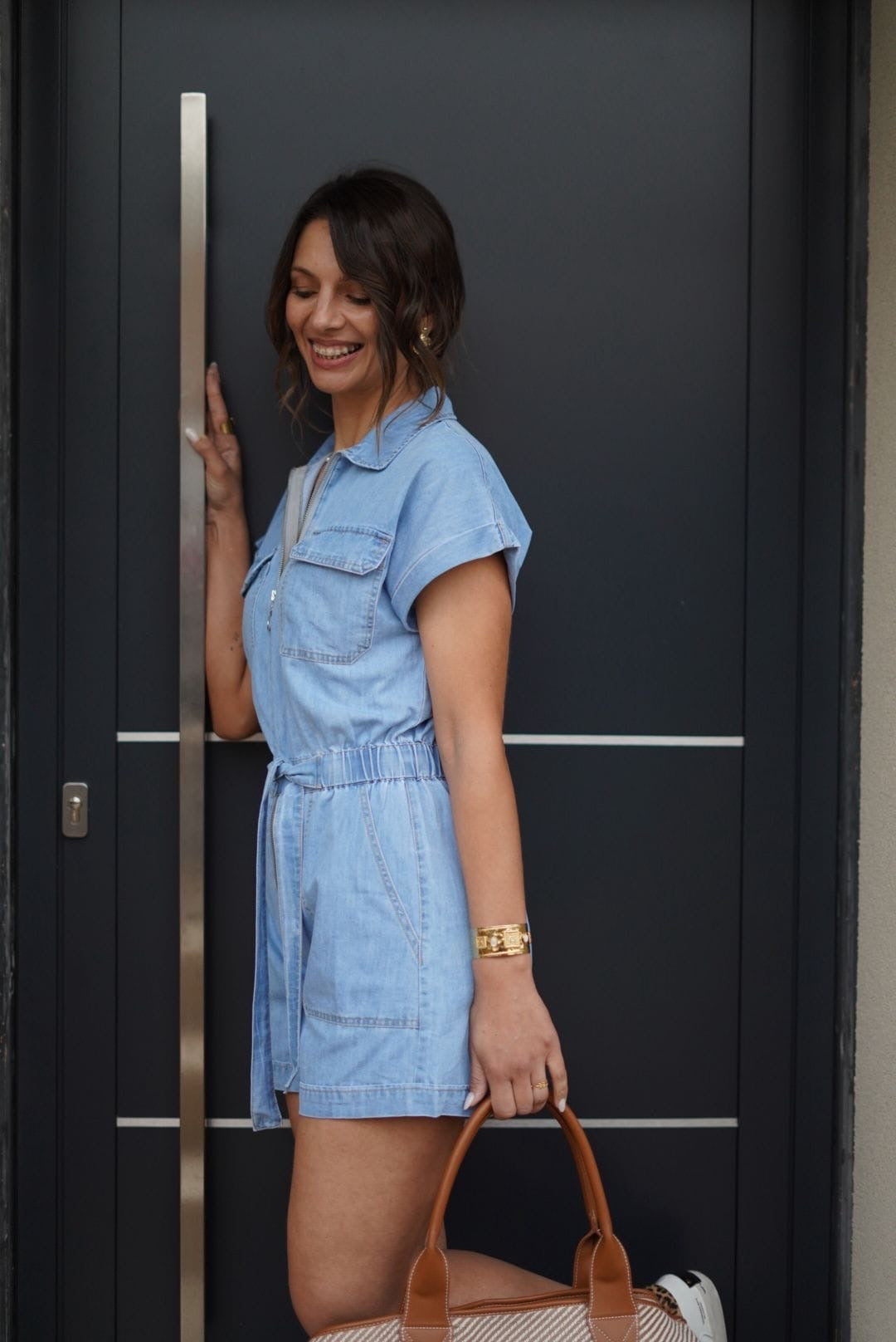 Combinaison Short en Jean – Look Estival Décontracté Chic avec Ceinture - Jad'Or la Mode- La mode au service-de-la-féminité