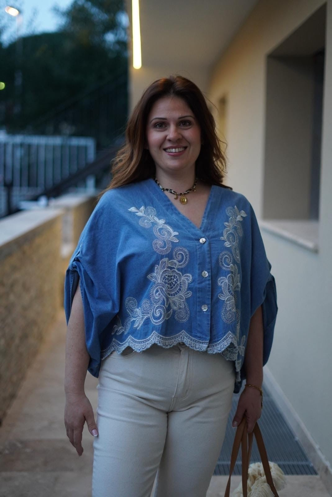 Chemise brodé en Denim Florine - Jad'Or la Mode- La mode au service-de-la-féminité