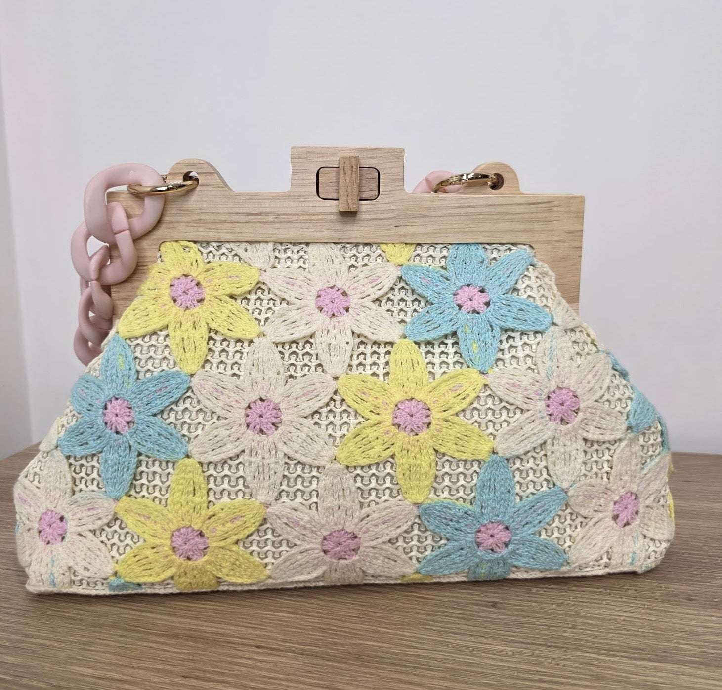 Pochette Flowers - Jad'Or la Mode- La mode au service-de-la-féminité