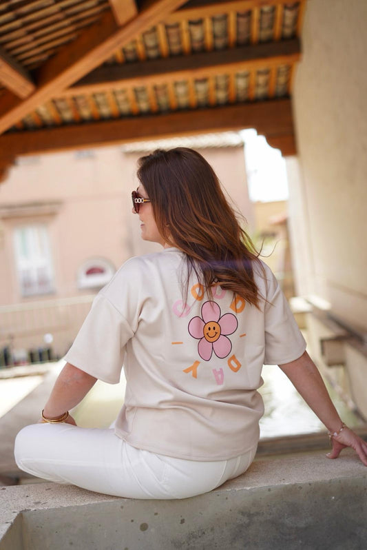 T-shirt beige avec Good Day imprimé sur le dos - Jad'Or la Mode- La mode au service-de-la-féminité