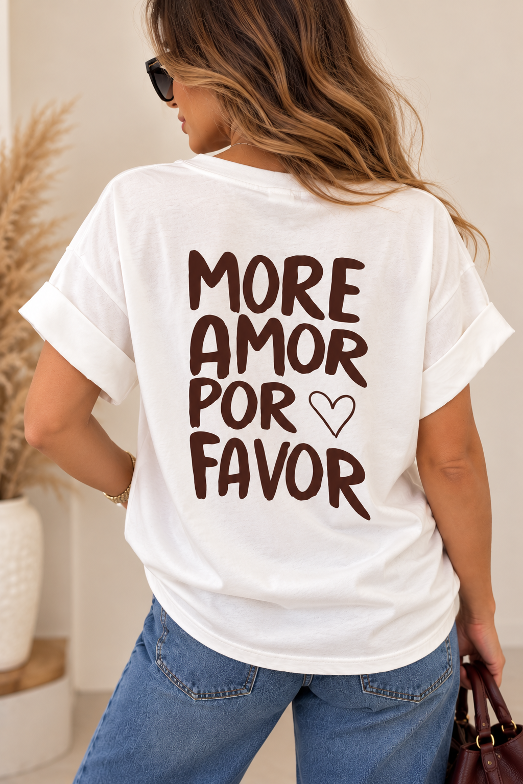 T-shirt « More Amor Por Favor » 🤎