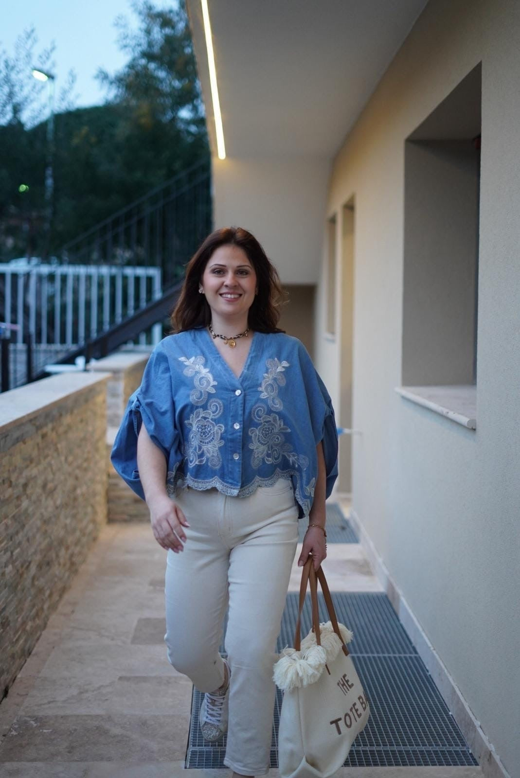 Chemise brodé en Denim Florine - Jad'Or la Mode- La mode au service-de-la-féminité