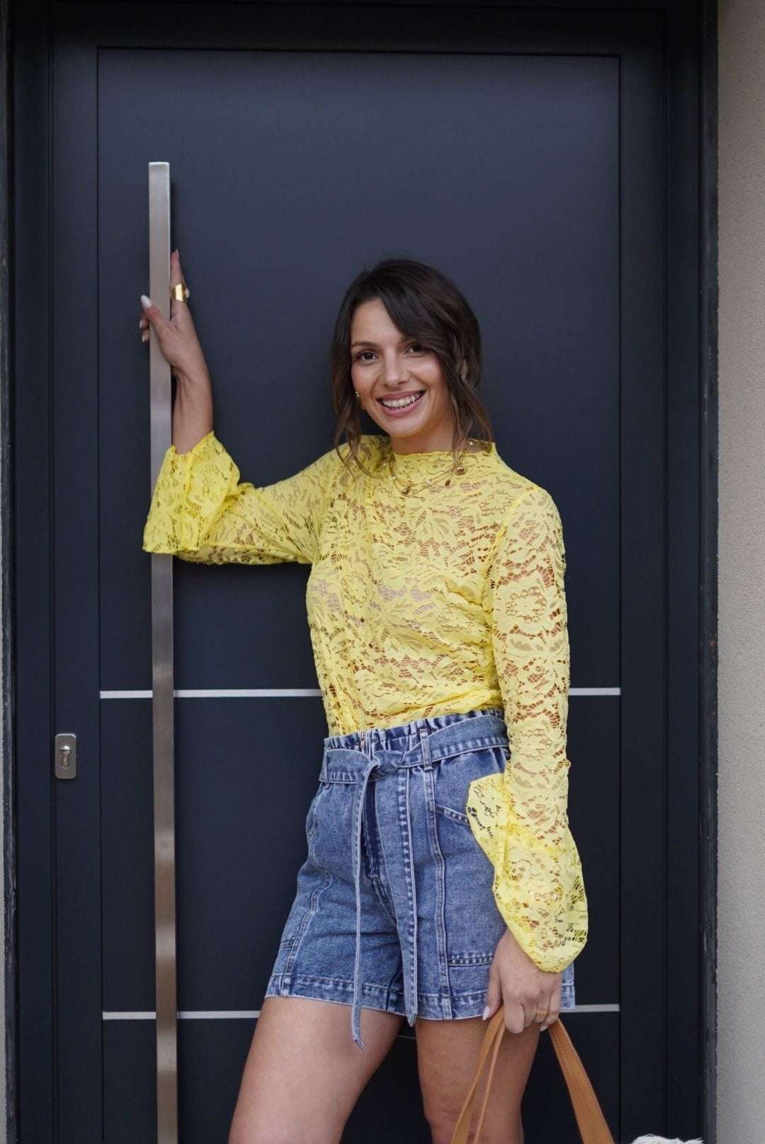 Top dentelle manches longues évasées - jaune - Jad'Or la Mode- La mode au service-de-la-féminité