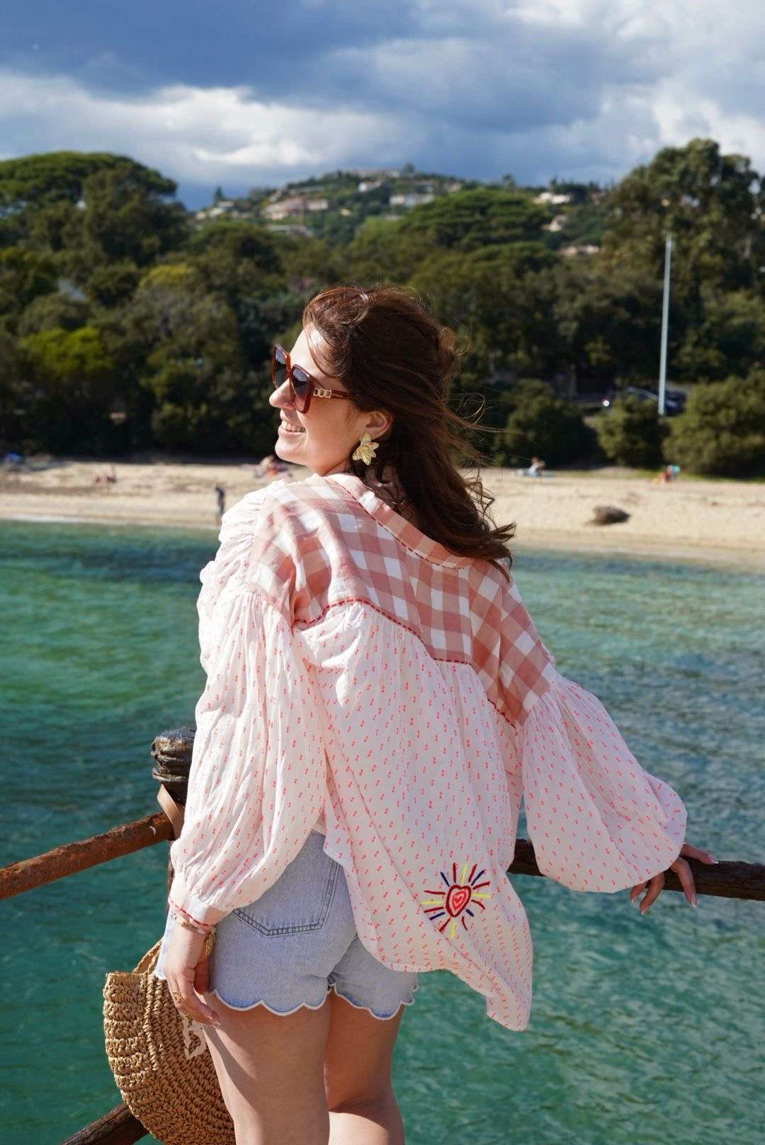 Chemise femme, style bohème, avec broderies colorées - The Corner - Jad'Or la Mode- La mode au service-de-la-féminité