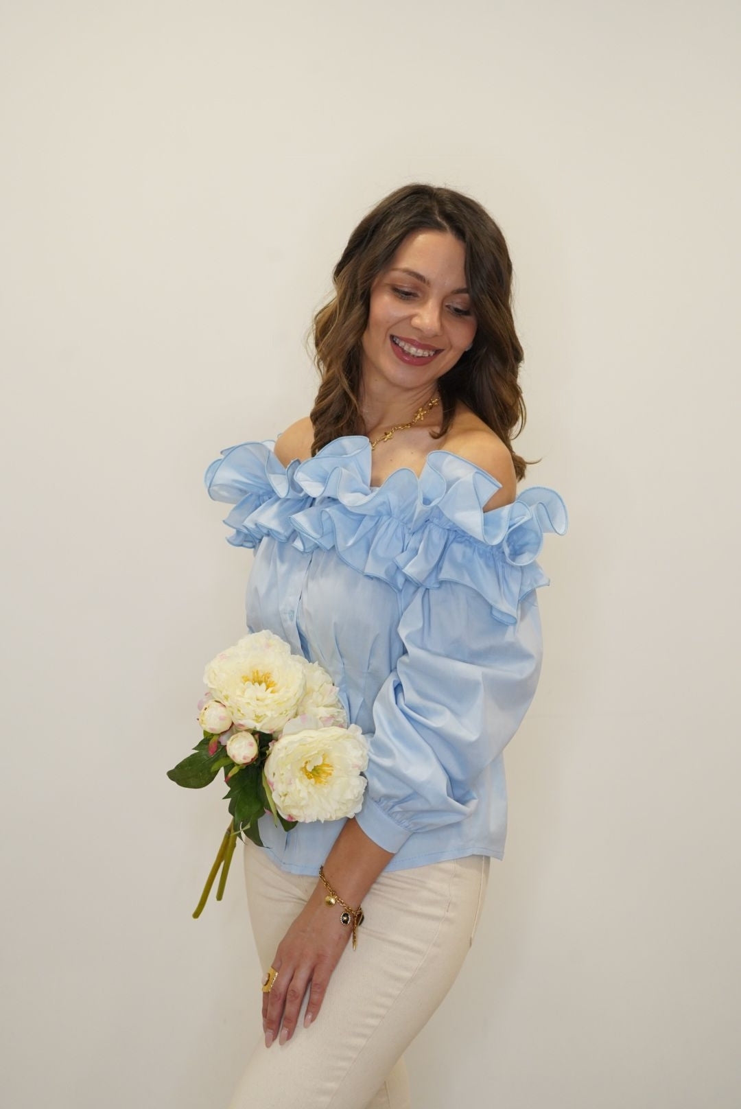 Chemise Lola col bardot à volants - bleu - Jad'Or la Mode- La mode au service-de-la-féminité