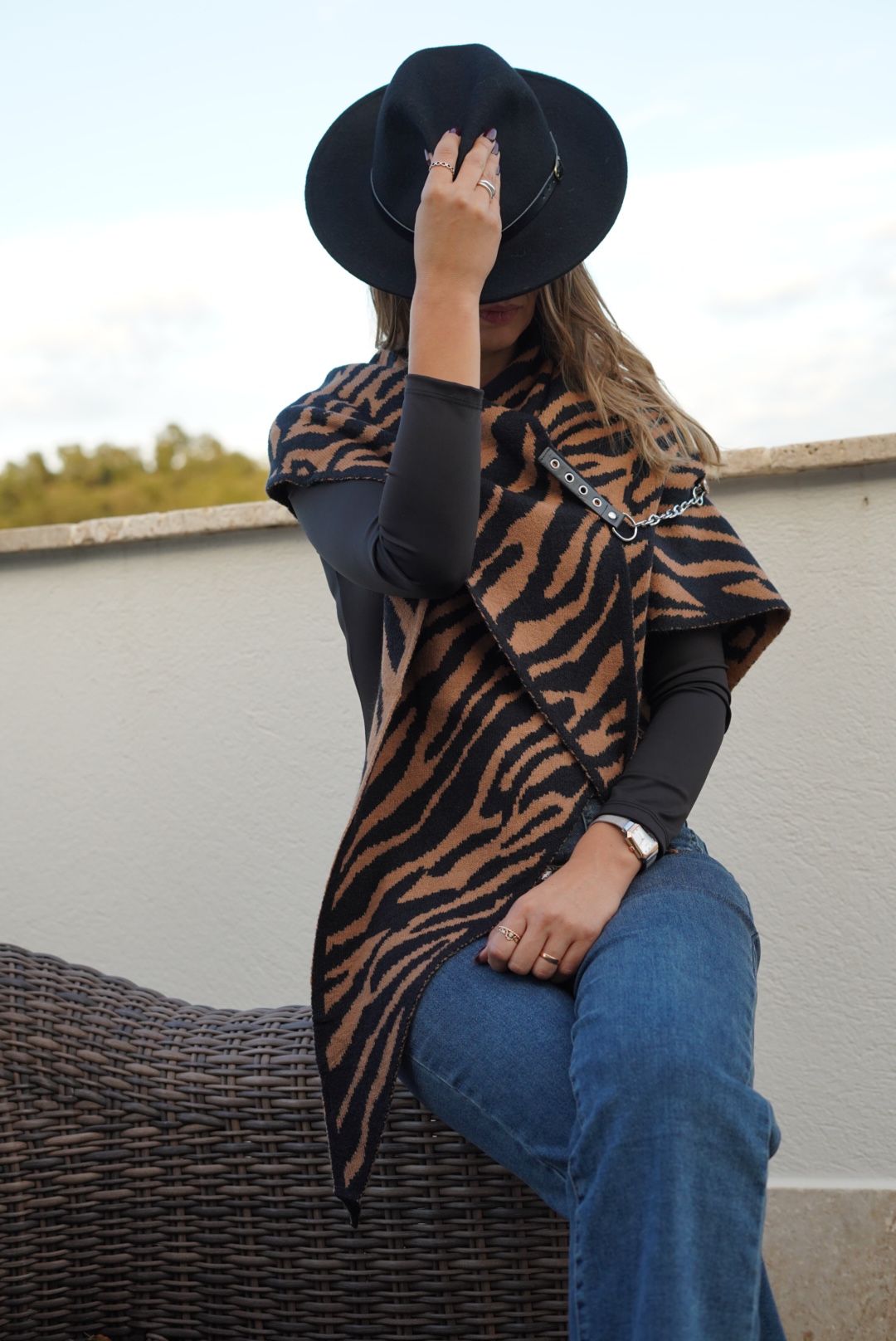 Écharpe avec crochets de fermeture