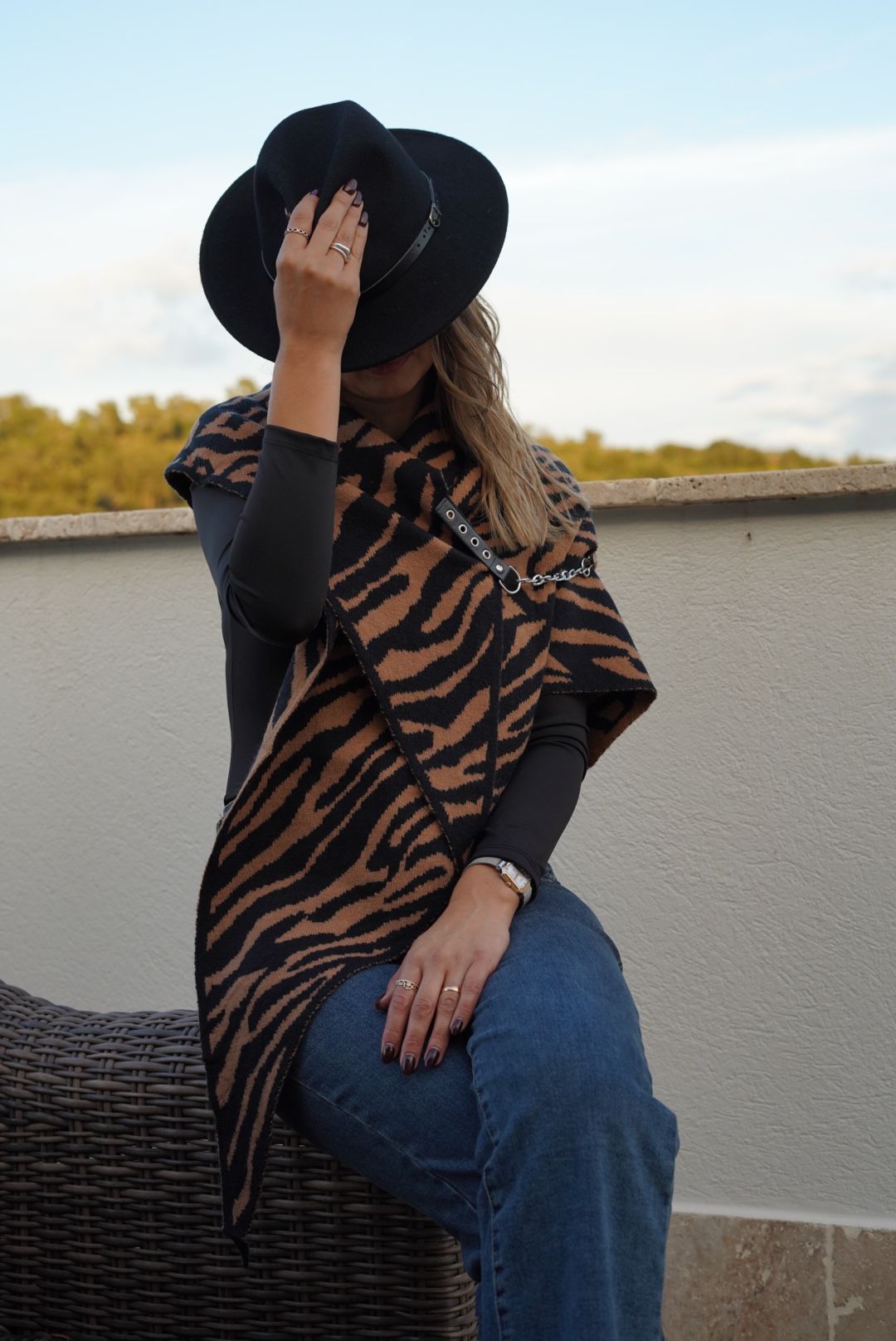 Écharpe avec crochets de fermeture