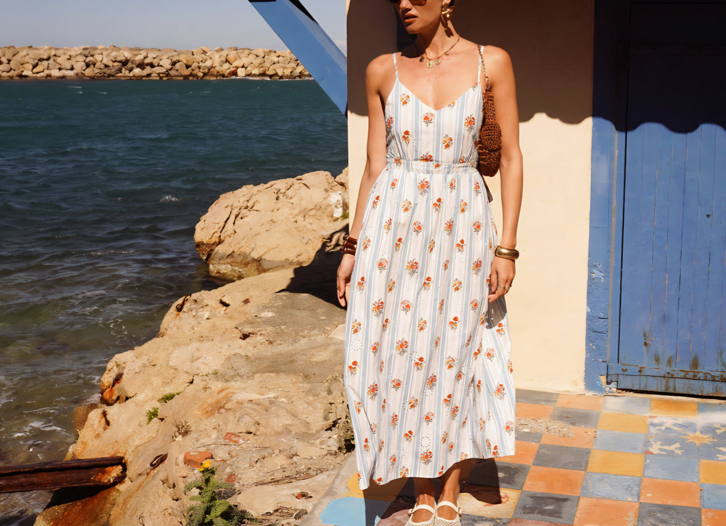 Robe dos nu bordée - 100% coton