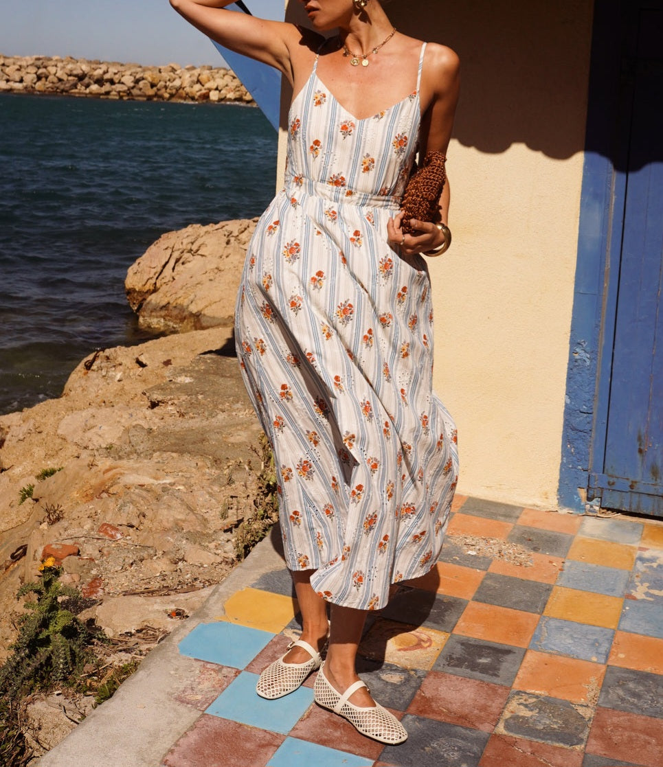 Robe dos nu bordée - 100% coton