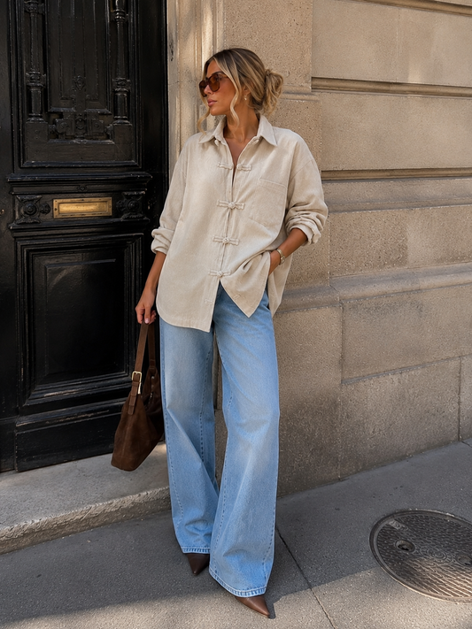 Chemise écrue à attaches – Élégance décontractée