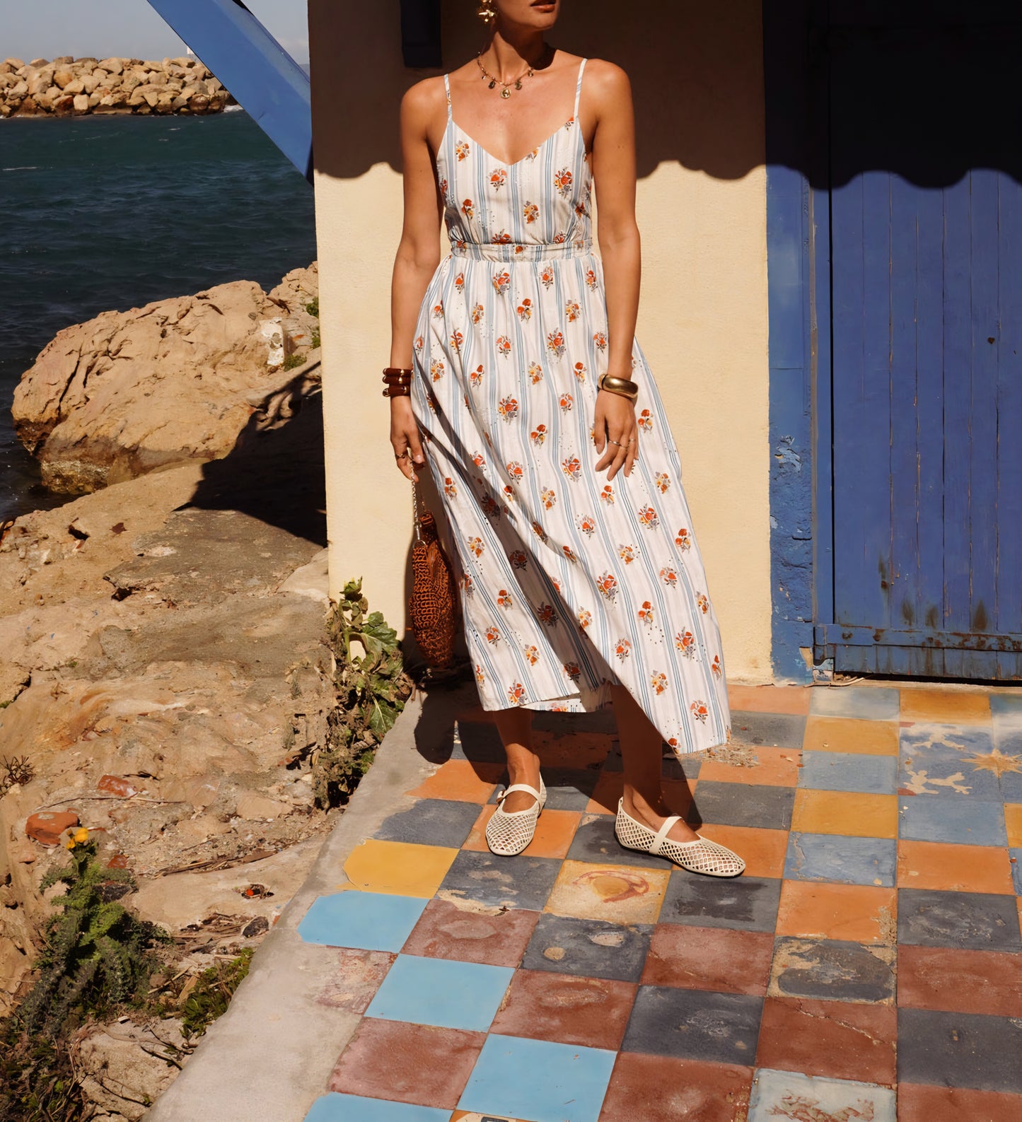 Robe dos nu bordée - 100% coton