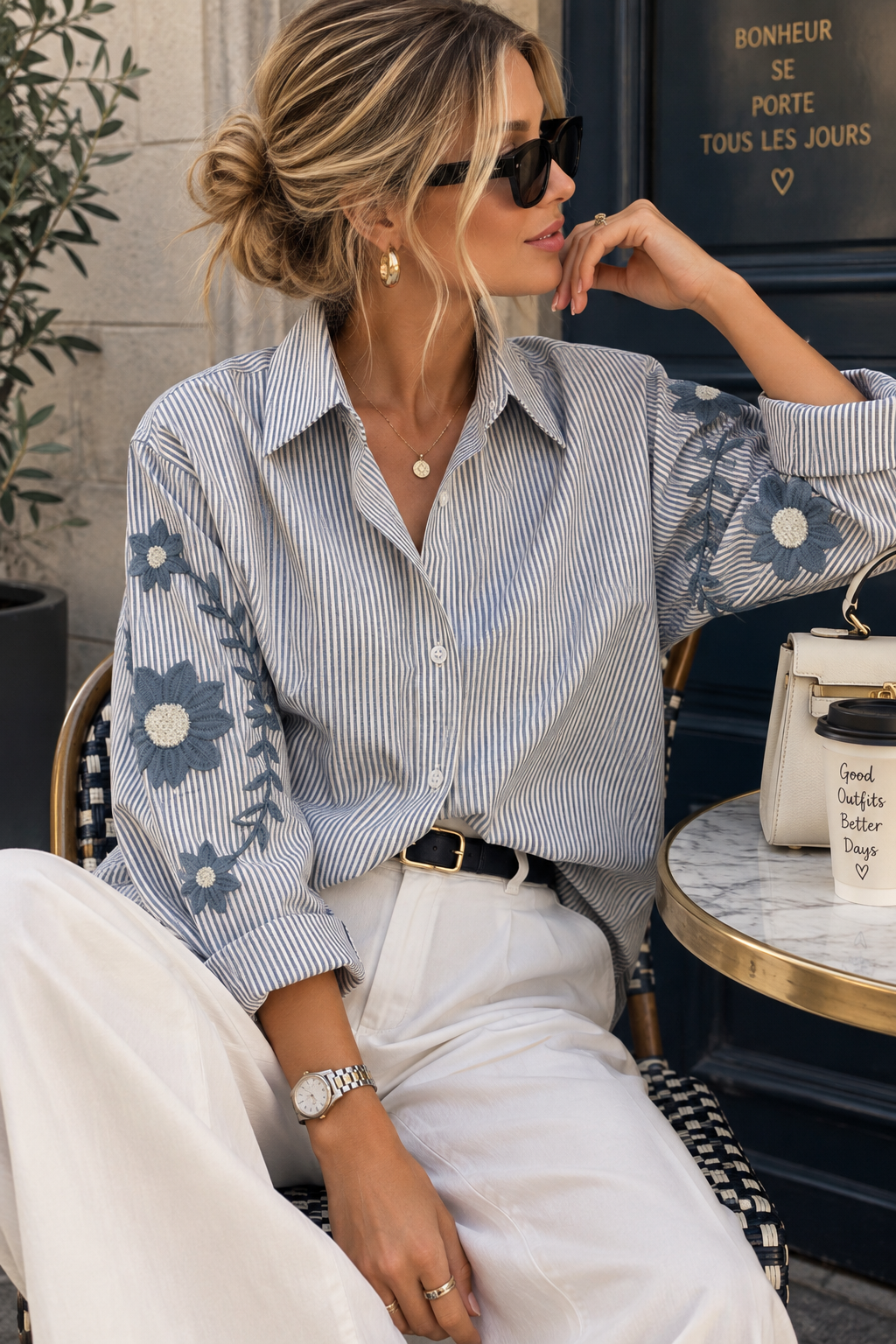 Chemise rayée à fleurs brodées – Bleu & Blanc