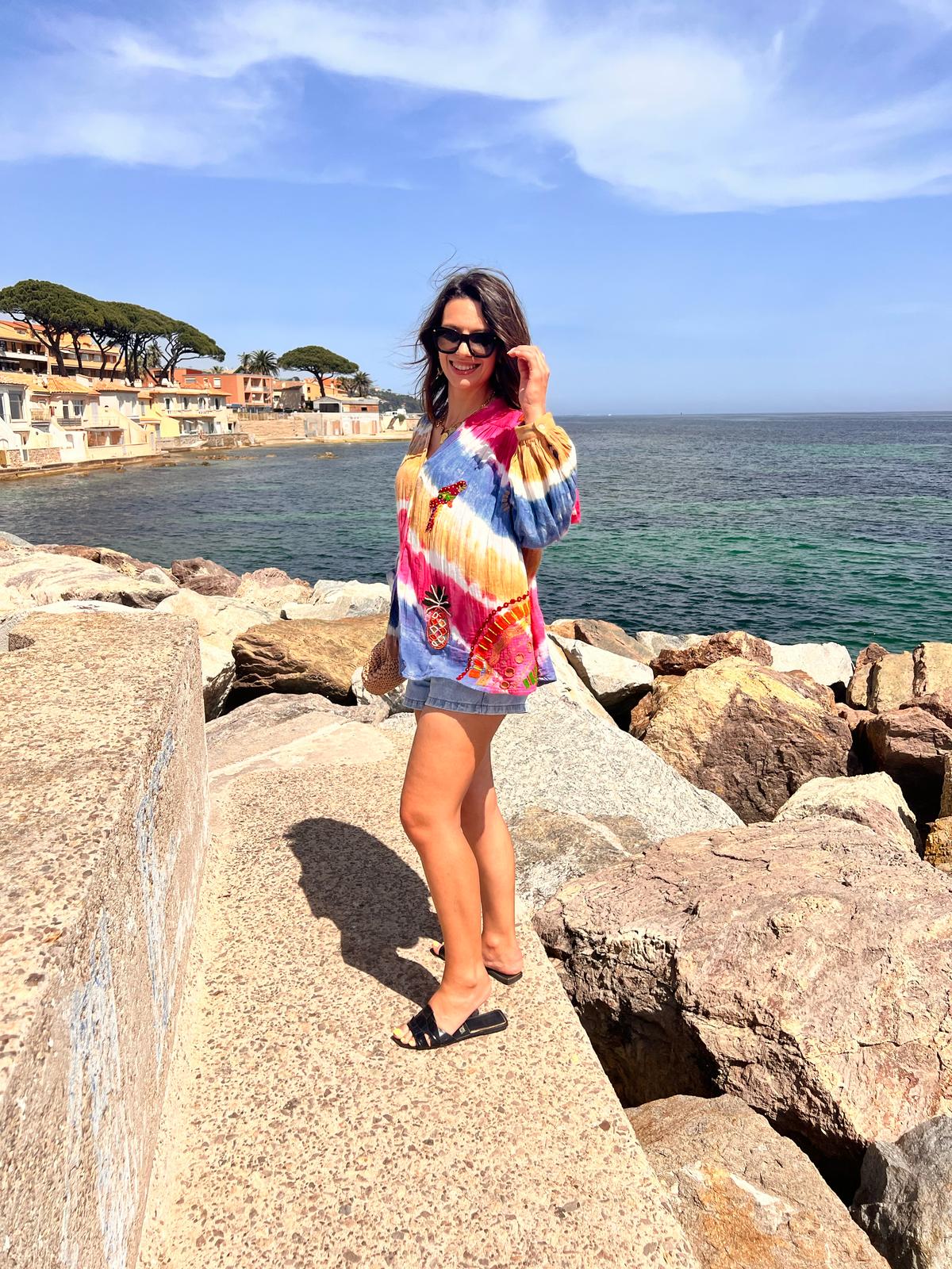 Chemise oversize The Corner – 100% coton brodé à la main