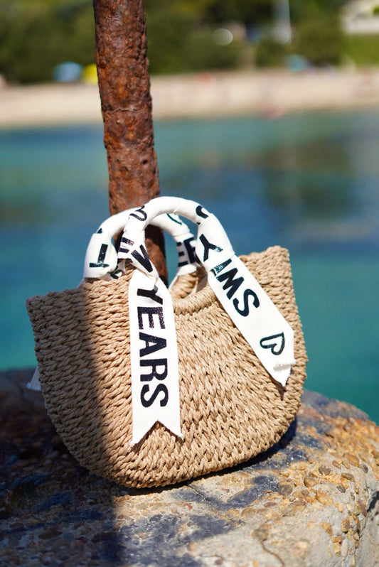 Sac cabas en raphia tressé – Anse ruban imprimé – Esprit bohème chic